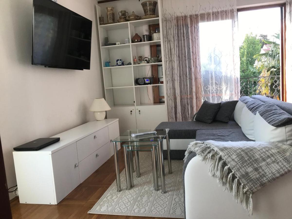 Apartment Aquamarin, Blizu Mora S Pogledom Na More, Za Do 6 Osoba Malinska Exterior foto