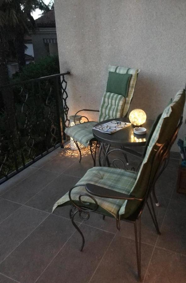 Apartment Aquamarin, Blizu Mora S Pogledom Na More, Za Do 6 Osoba Malinska Exterior foto